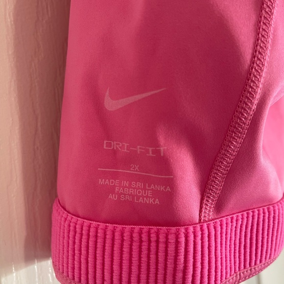 NWT Pink NIKE SWOOSH BRA - Picture 7 of 10